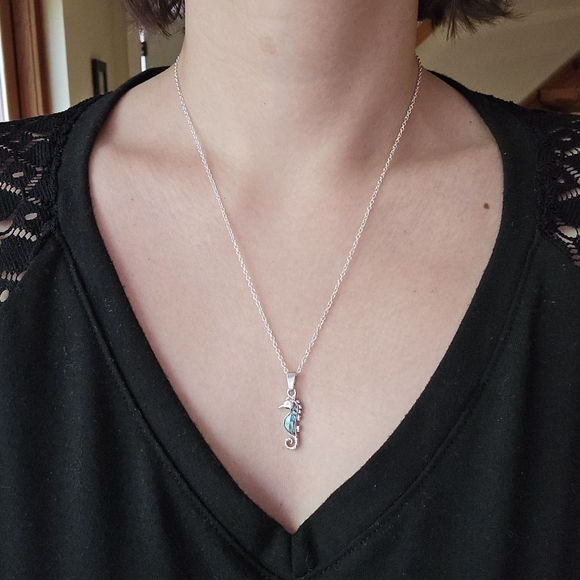 New Silver Abalone Shell Seahorse Necklace - Picture 3 of 7